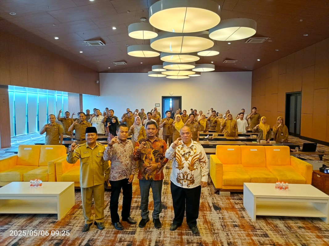 BPKAD Provinsi Banten Hadiri Rapat Tahapan Monev Keterbukaan Informasi Publik Tahun 2025