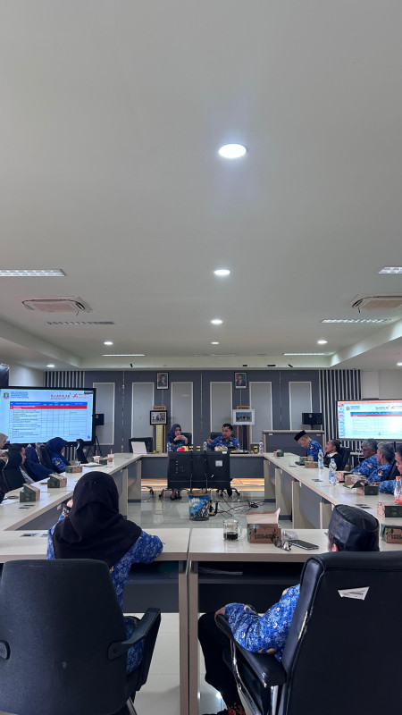 Pemprov Banten Tegaskan Komitmen Pelayanan Publik Responsif Melalui Rapat Evaluasi SP4N-LAPOR !