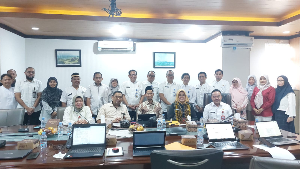 Pemprov Banten Evaluasi Raperda Pertanggungjawaban APBD 2024 Kota Cilegon dan Kabupaten Tangerang