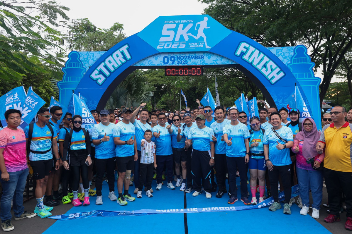 Gubernur Andra Soni Lepas Lomba Lari Ekbispar Banten 5K 2025